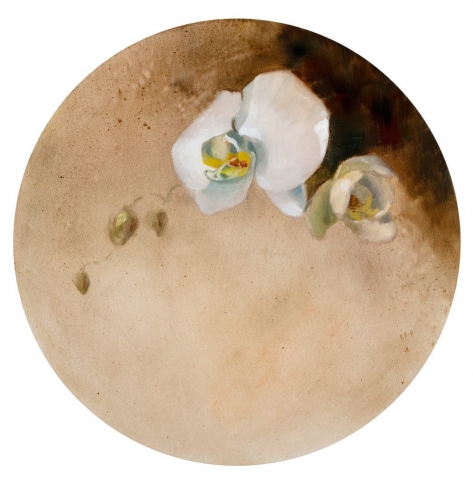 Pau Ling Yap | Fioritura (left) | Oil on circular canvas | 31cm diameter| Sold as a pair with Fioritura (right) | £4000 for pair